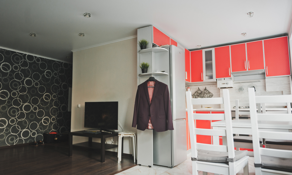 Smart Storage: 5 Space-Saving Cabinet Features Every Home Needs